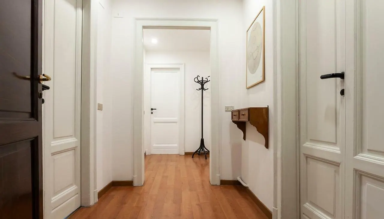 Italianway-Urbano III Apartamento Milão